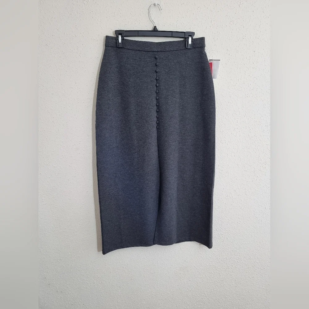 Elegant Gray Women's Skirt - Picture 7 of 7